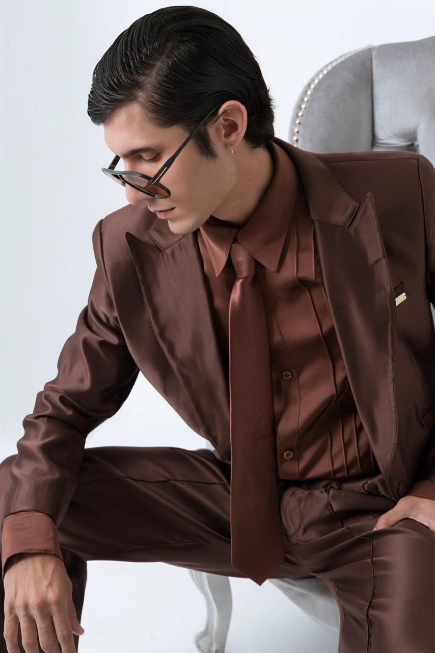 Traje Chocolate Satiné SOUZA