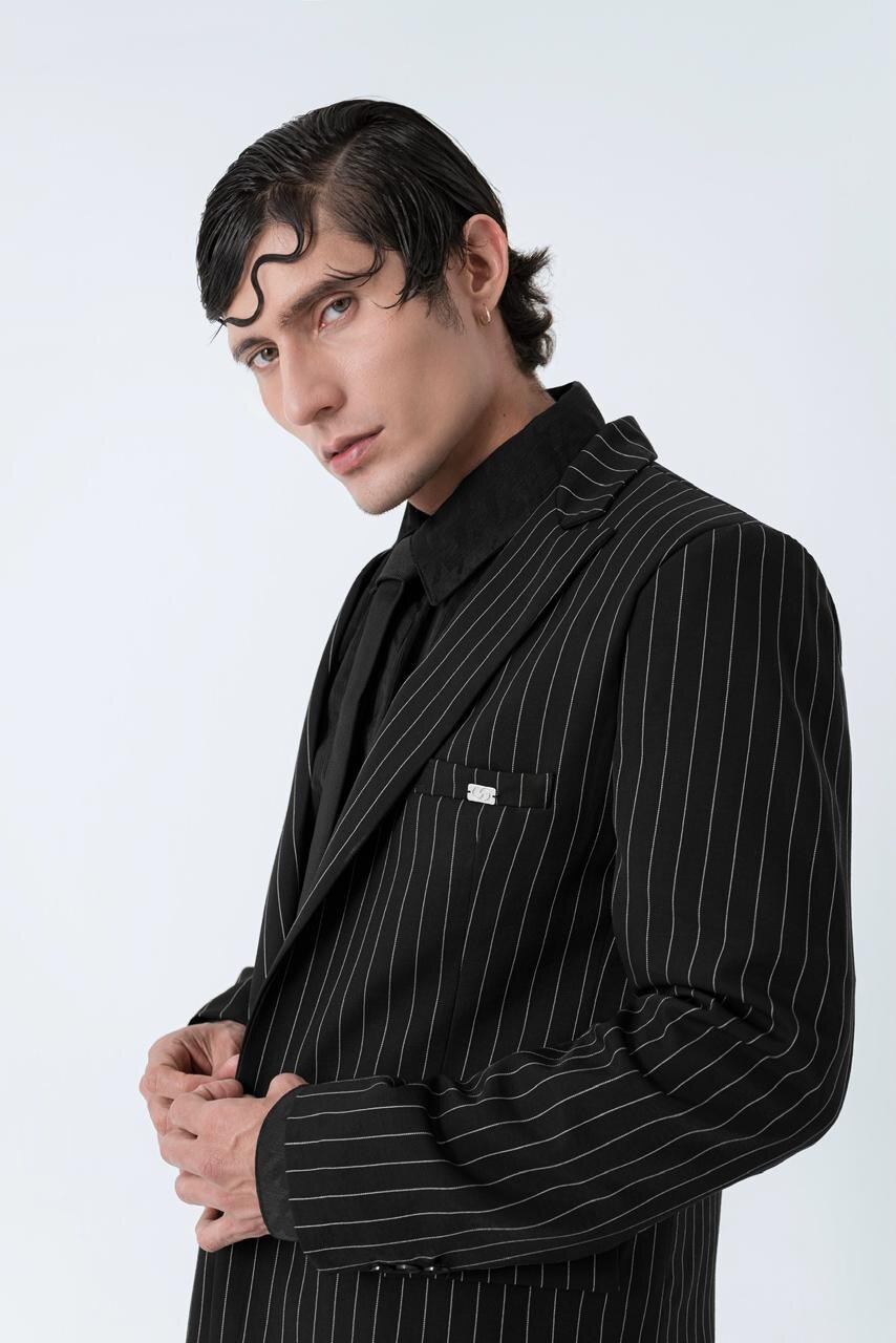 Abrigo Pinstripe Asimétrico SOUZA