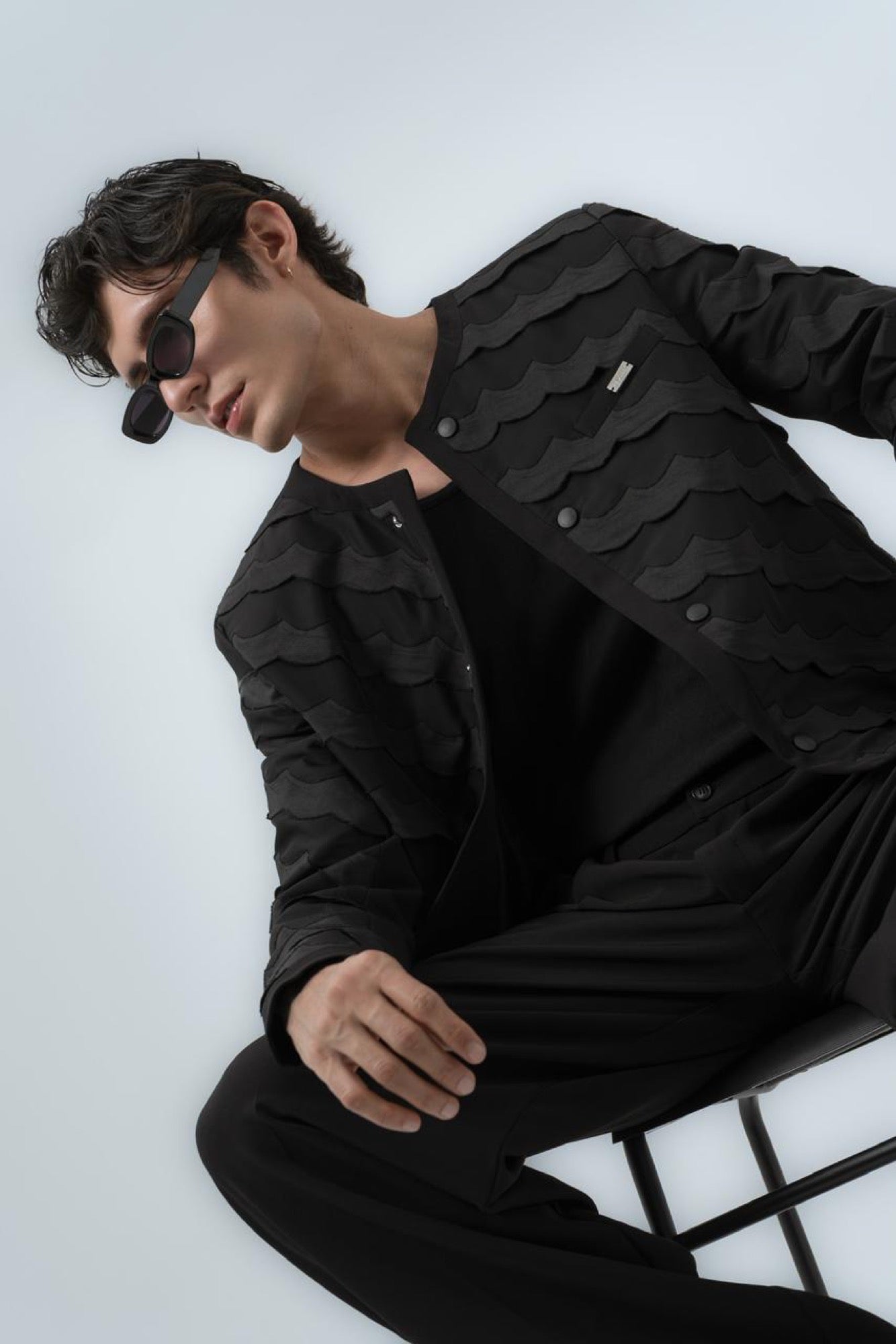 Chaqueta Estructurada Olas Negra — SOUZA